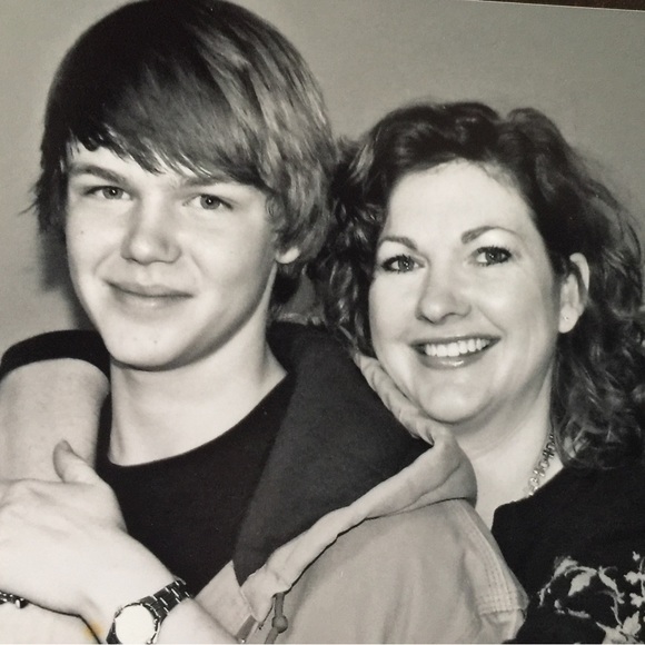 Meet your Posher, Shari - Picture 3 of 4